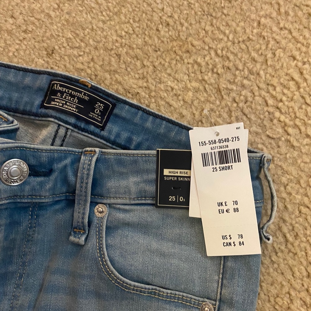 Abercrombie High Rise Super Skinny Never Worn